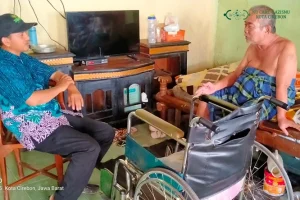 Bantu Biaya Kesehatan Pak Yanto & Kursi Roda Baru